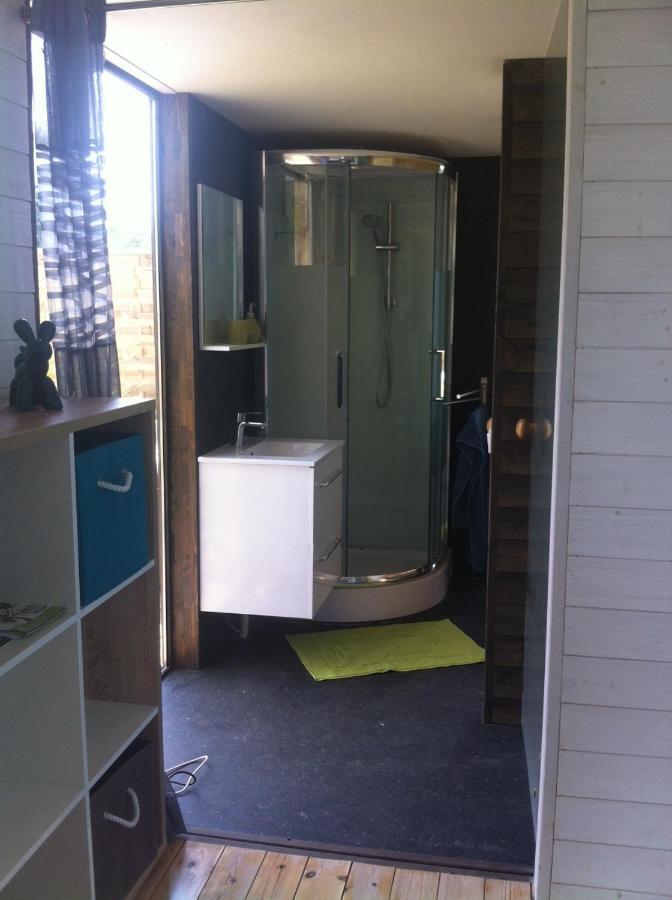 Les Nuits Insolites De La Mothe - Hebergement En Bulle Ou Tiny House Avec Spa Privatif Outremecourt Eksteriør bilde